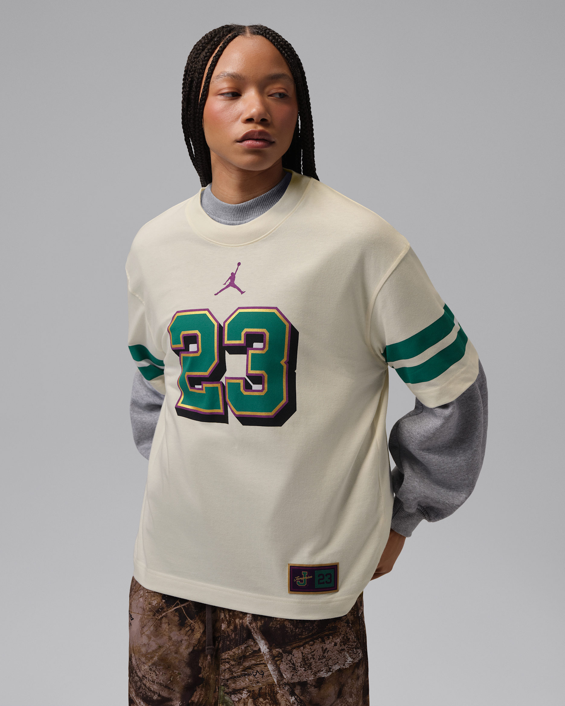 Jordan Essentials Women's Girlfriend Fit T-Shirt. Nike.com